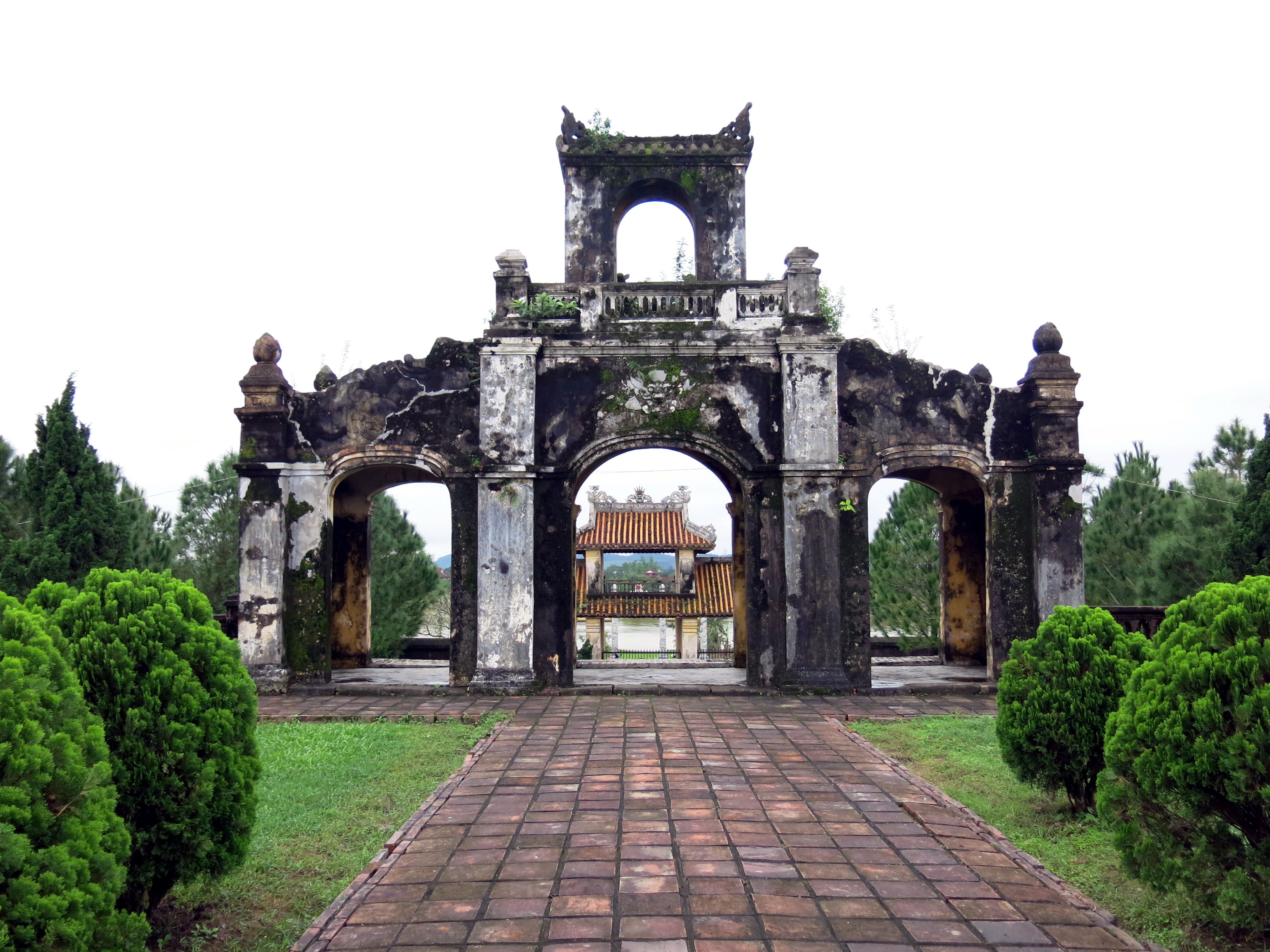 Van-Mieu-was-constructed-in-Hue